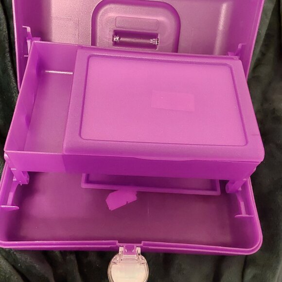 CABOODLES VINTAGE MAKEUP CASE ORGANIZER WITH MIRROR KISS LIP LATCH - Picture 6 of 16